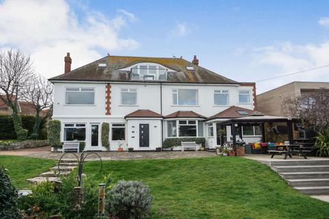 6 bedroom detached house for sale, North Foreland Avenue, Broadstairs, CT10