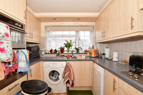 60 Cornwall Road, Herne Bay, CT6 7SX