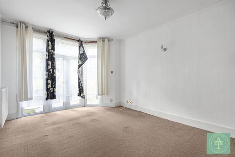 71 Green Dragon Lane, London, N21 2LB