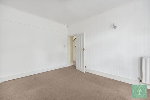 71 Green Dragon Lane, London, N21 2LB