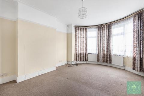 71 Green Dragon Lane, London, N21 2LB