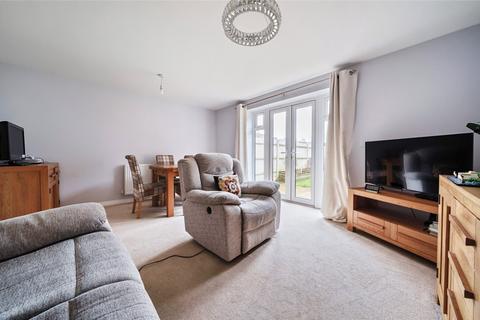 249 Cutforth Way, Romsey, SO51 0BG