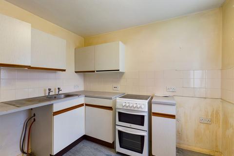 1 bedroom flat for sale - Whitcombe Gardens, Owen House Whitcombe Gardens, PO3