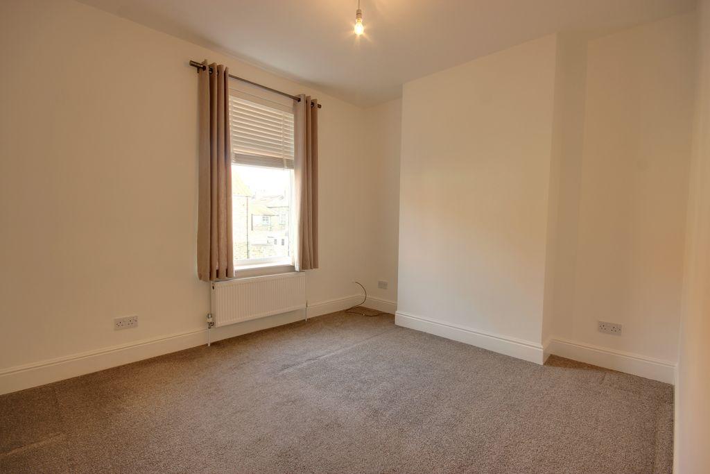 Bedroom 1 (Double)