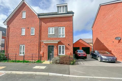3 bedroom semi-detached house to rent - First Field Way, Patchway, Bristol, Gloucestershire, BS34