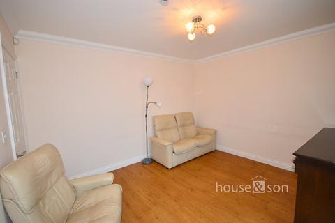 2 bedroom detached bungalow for sale - Hazelwood Close, Bournemouth