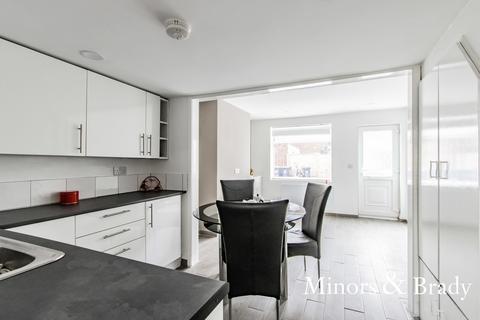 3 bedroom terraced house for sale - Napoleon Place, Great Yarmouth