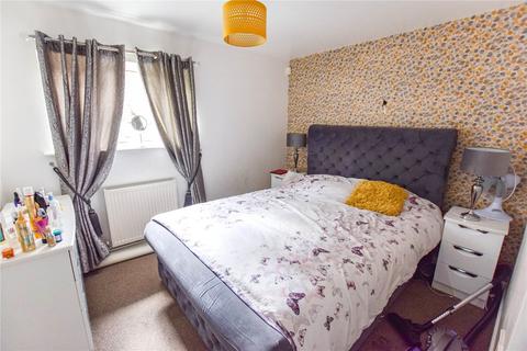 2 bedroom flat for sale, Wharf Road, Sale, Greater Manchester, M33