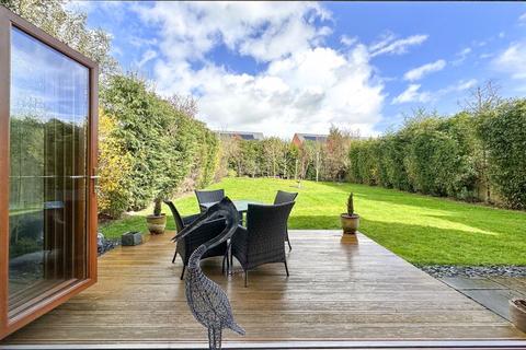6 Chelford Road, Somerford, Congleton, CW12 4QD