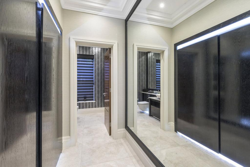 Dressing Area