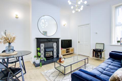 2 bedroom flat to rent - Grosvenor Road, Jesmond, Newcastle