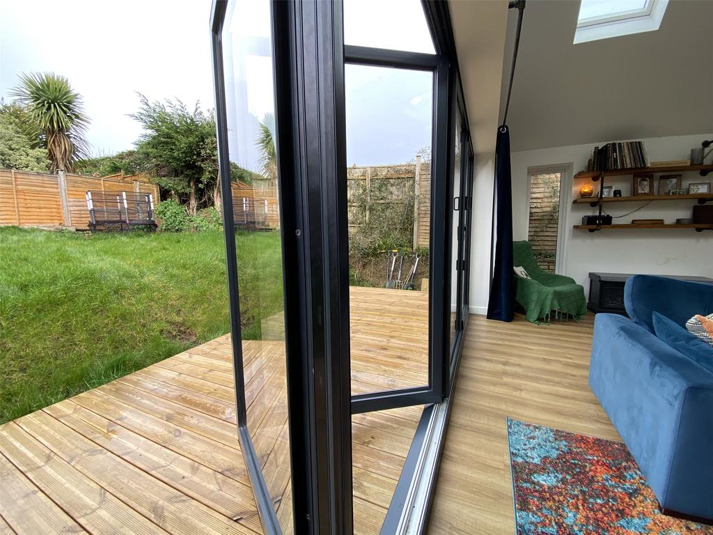 Indoor/Outdoor