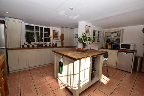 4 bedroom cottage for sale - Radley Road, Halam