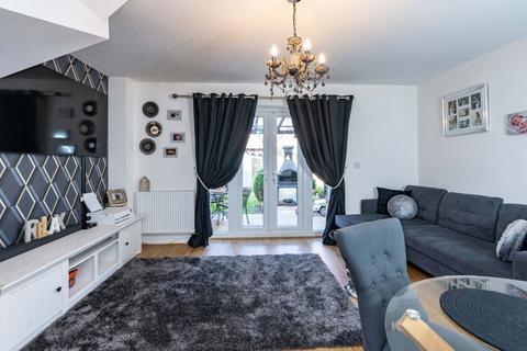 13 Stour Close, Spalding, PE11 3WZ