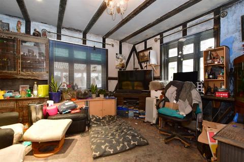 3 bedroom detached bungalow for sale - Pilgrims Way, Trottiscliffe, West Malling, Kent