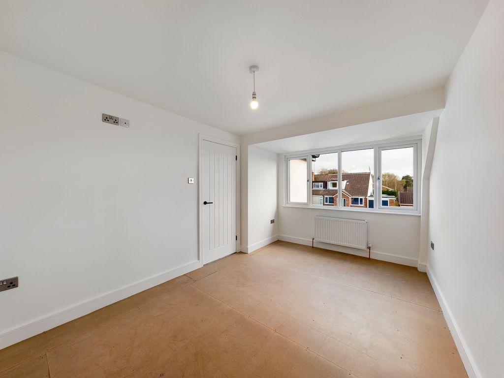 Bedroom 2 (Double)