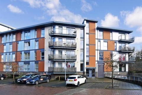 2 bedroom apartment for sale - Commonwealth Drive, Three Bridges, Crawley, West Sussex