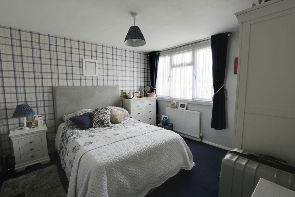 Bedroom 1 (Double)