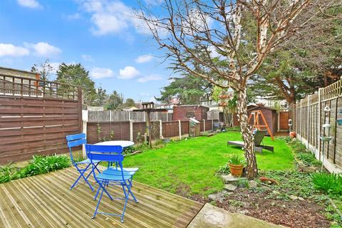 3 bedroom terraced house for sale, Eccleston Crescent, Romford, Essex