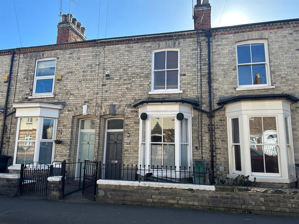 Nunthorpe Road, York 2 bed terraced house £360,000