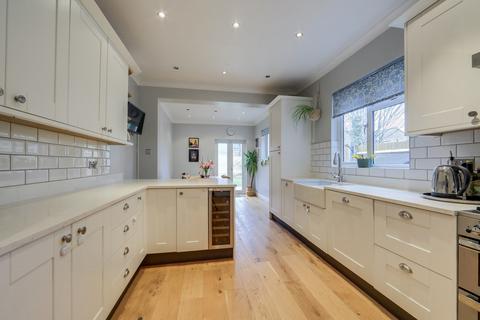 19 Springrice Road, London, SE13 6HS