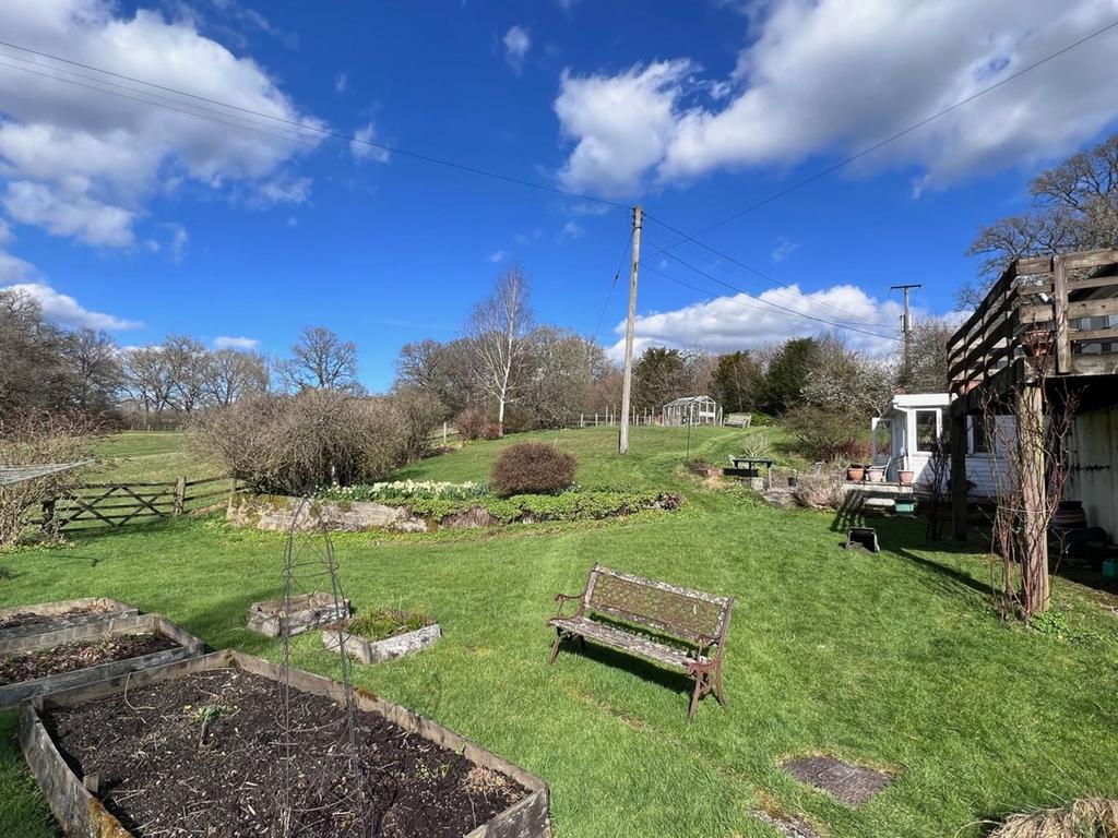 Franksbridge, Llandrindod Wells, LD1 7 bed detached house for sale £