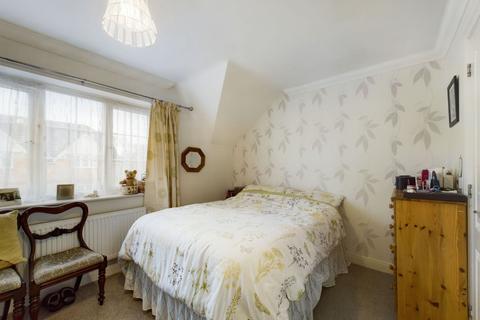 64 Franklins, Maple Cross, Rickmansworth, WD3 9SY