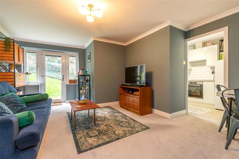 2 bedroom apartment for sale - Masefield Gardens, Crowthorne, Berkshire, RG45