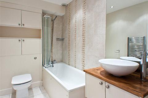 2 bedroom apartment to rent, Long Lane, London, SE1