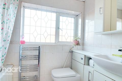 55 Randolph Road, Langley, Slough, SL3 7QG