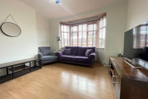 2 bedroom apartment to rent, Orchid Road, Southgate, N14 5HJ