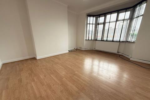 2 bedroom apartment to rent, Orchid Road, Southgate, N14 5HJ