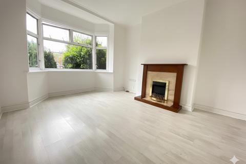 2 bedroom maisonette to rent, Orchid Road, London, N14