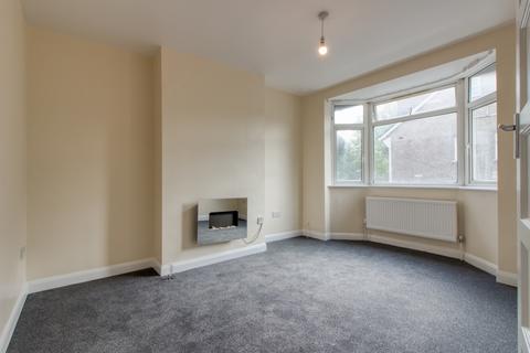 2 bedroom flat to rent, Ridgemount Close, London SE20