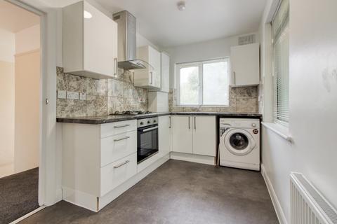 2 bedroom flat to rent, Ridgemount Close, London SE20