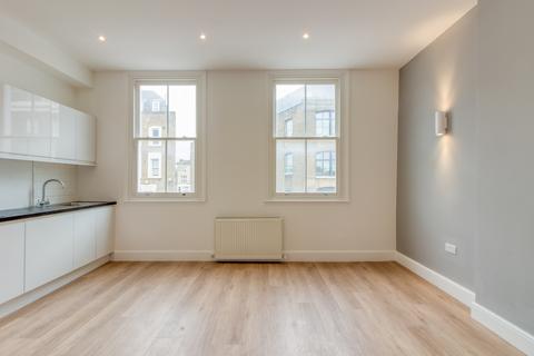 Studio to rent, Swinton Street, London WC1X