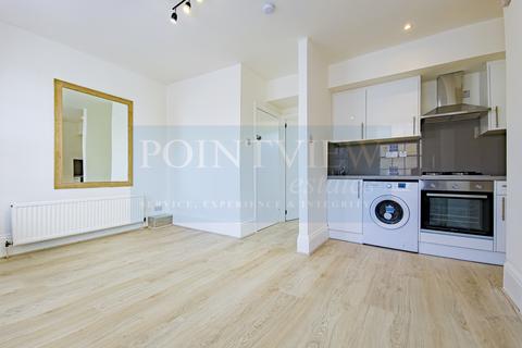 1 bedroom flat to rent, Deptford High Street, London SE8