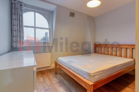 2 bedroom flat to rent, Green Lanes, London N16