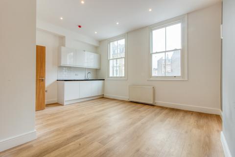 Studio to rent, Swinton Street, London WC1X