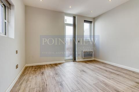 undefined, London Road, Westcliff-On-Sea SS0