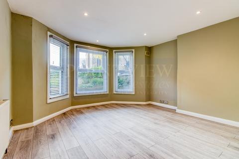 2 bedroom flat to rent, Lambert Road, London SW2