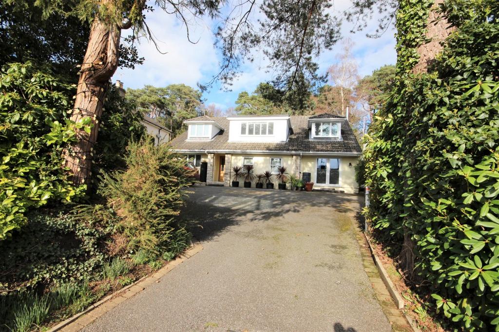 Lower Golf Links Road, Broadstone, Dorset, BH18 5 bed detached house