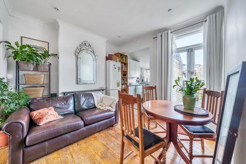 3 bedroom terraced house for sale - Glenfarg Road, Catford
