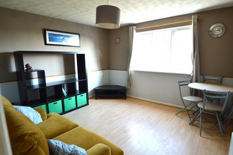 2 bedroom property to rent, Maplin Park, Langley, Berkshire, SL3