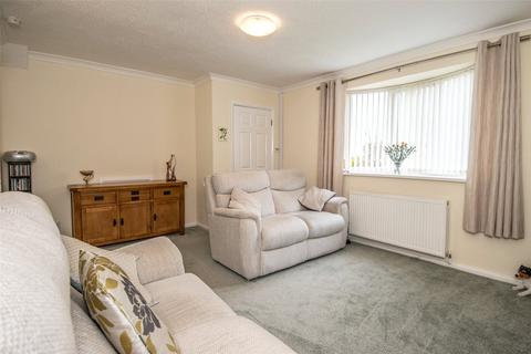 16 Burcot Avenue, Bromsgrove, B60 1AG