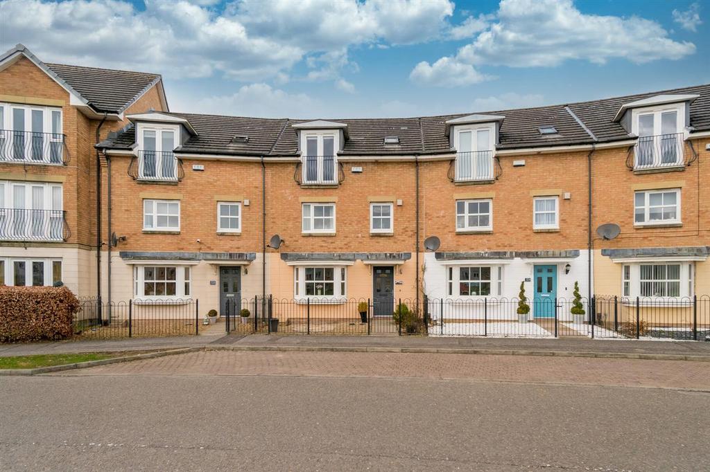 Leyland Road, Bathgate, Bathgate 5 bed terraced house £249,000