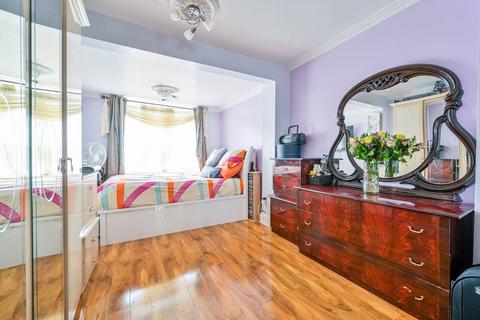 3 bedroom house for sale - Further Green Road, Catford, London, SE6