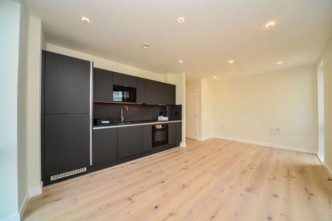 1 bedroom flat to rent, 27 Middle Road, Hanwell, London