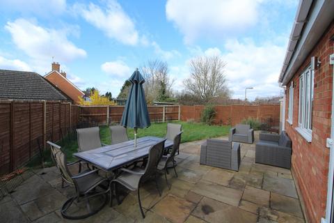 3 bedroom semi-detached house for sale - Tickford Street, Newport Pagnell