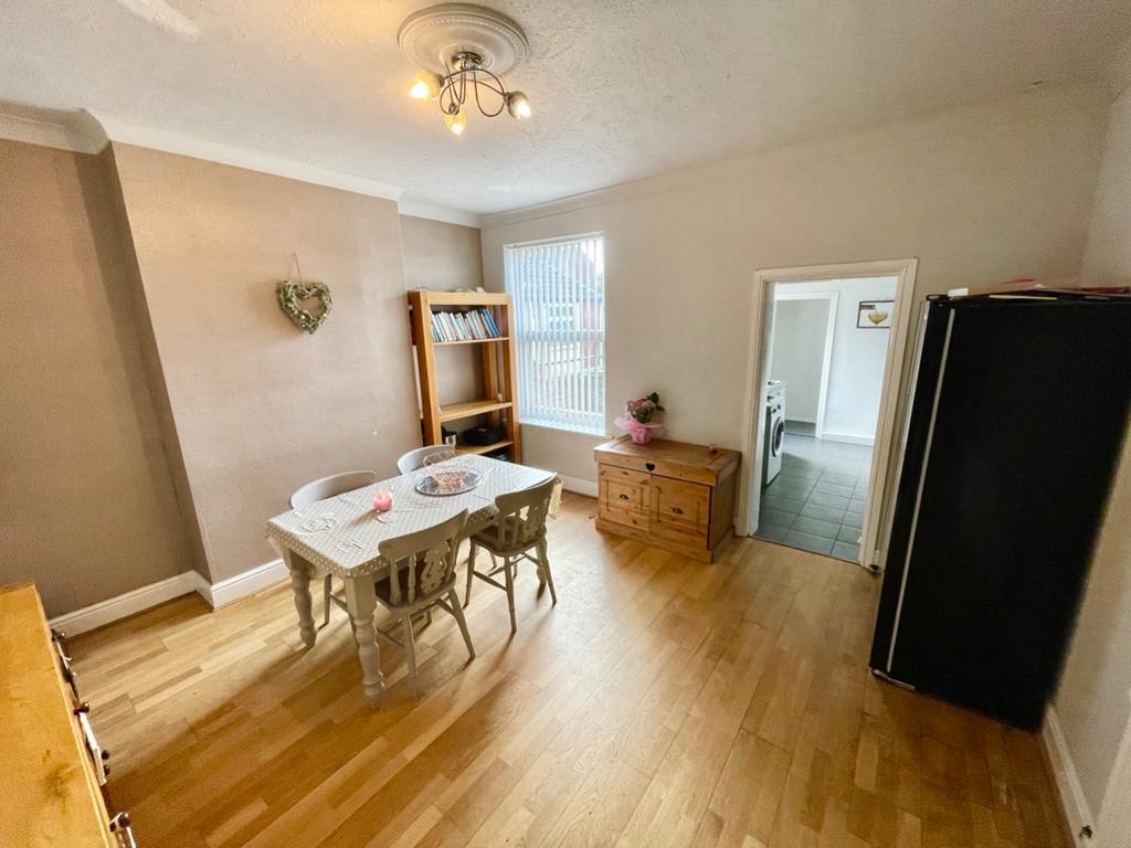 North Street, Newton, Alfreton... 3 bed terraced house £150,000